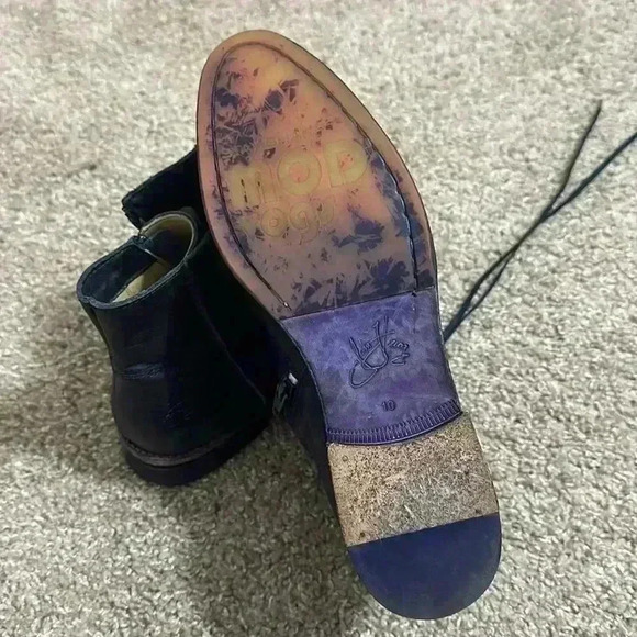 John Fluevog - Picture 9 of 9